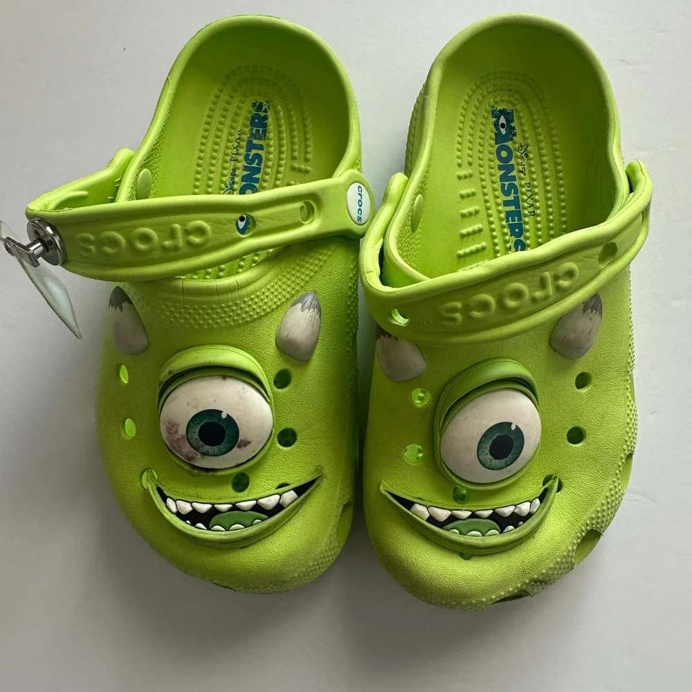 Crocs Disney Pixar Monsters Inc Mike Wazowski Clogs Lime Green Kids Size J1